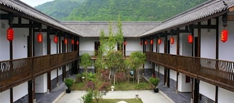 Hanshou Inn