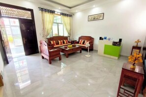 Lobby lounge - Shuijutang Boutique Inn (Wuyuan)