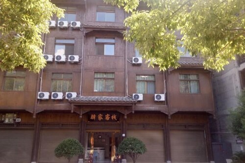 Yijia Inn
