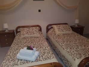 1 bedroom, iron/ironing board, free WiFi, bed sheets