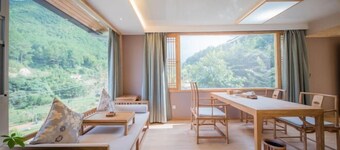 Youxi Guxi Galaxy Moon Mountain House