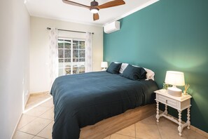 2 chambres, bureau, Wi-Fi, draps fournis