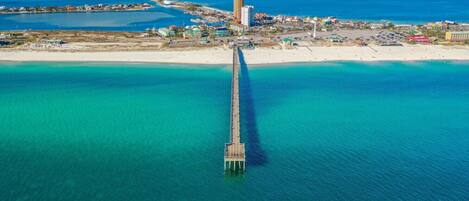Una spiaggia nelle vicinanze, teli da spiaggia
