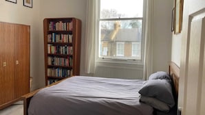 2 chambres, espace de travail pour ordinateur portable, draps fournis