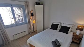 3 camere, una scrivania, culla da viaggio, Wi-Fi gratuito