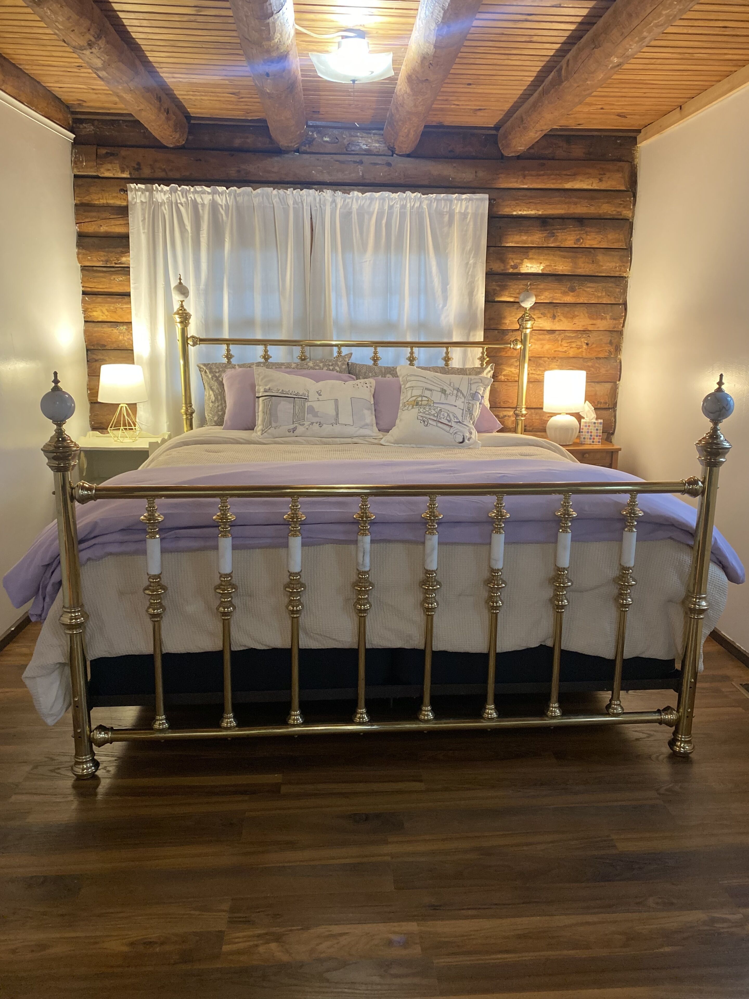 3 bedrooms, travel crib, WiFi, bed sheets