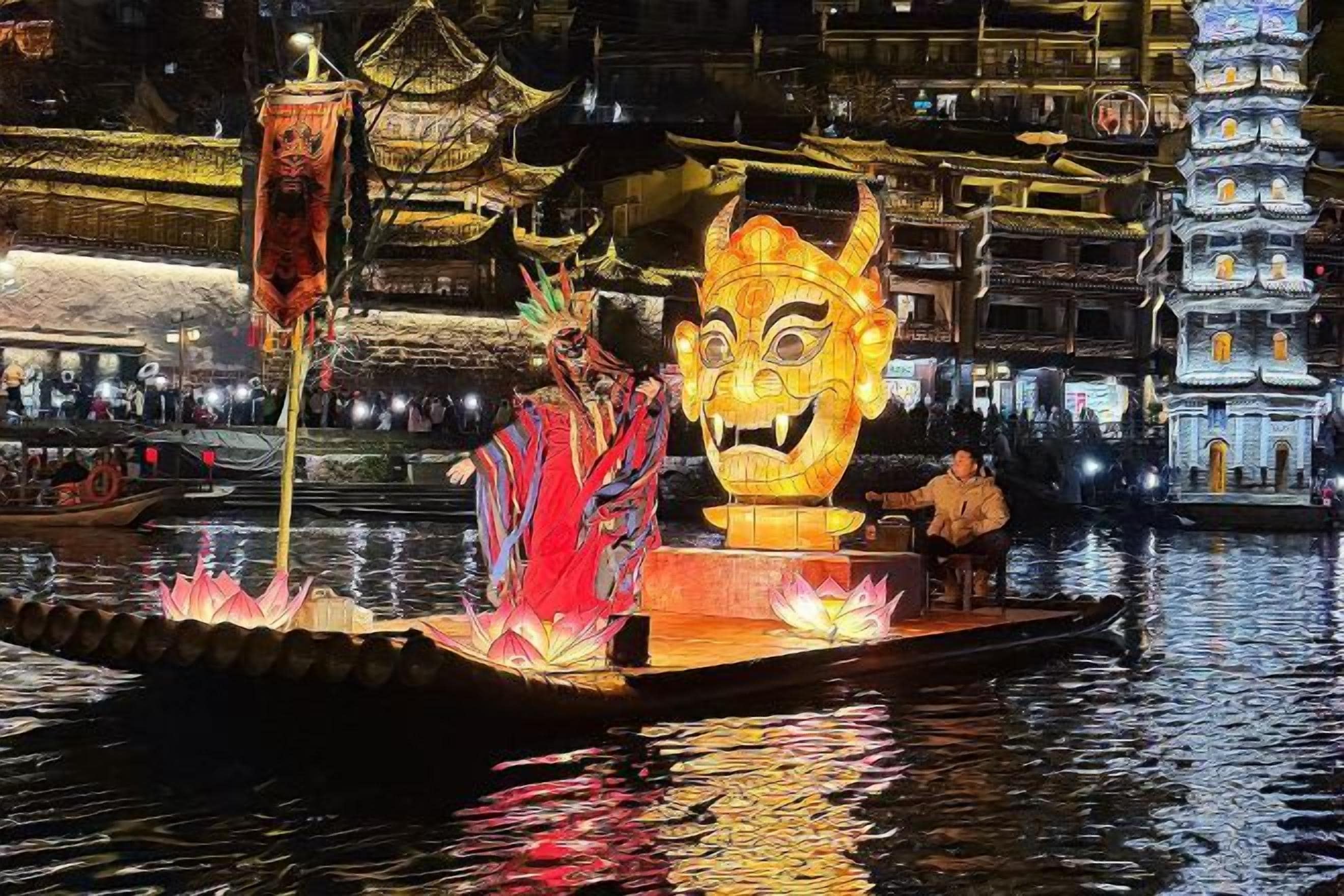 Una embarcación tradicional con una gran estatua dorada y una persona sentada, flotando sobre el agua, con edificios al fondo.
