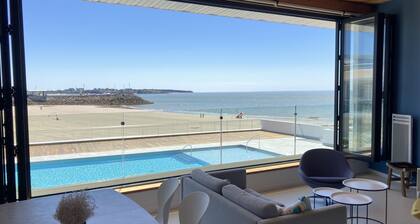 Plage de Foncillon, résidence avec piscine face à la mer