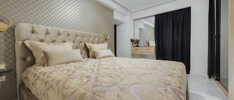 1 bedroom, soundproofing, iron/ironing board, free WiFi