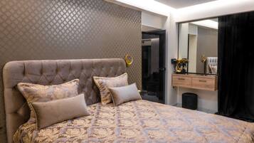 1 bedroom, soundproofing, iron/ironing board, free WiFi