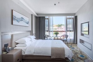 Room - 1700 Hotel (Pingle)