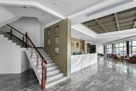 Interior. 1700 Hotel