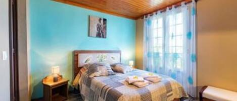 3 chambres, Wi-Fi, draps fournis