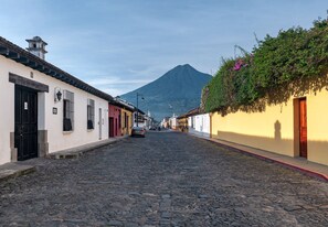 Exterior - Casita Esquinera (Antigua Guatemala)