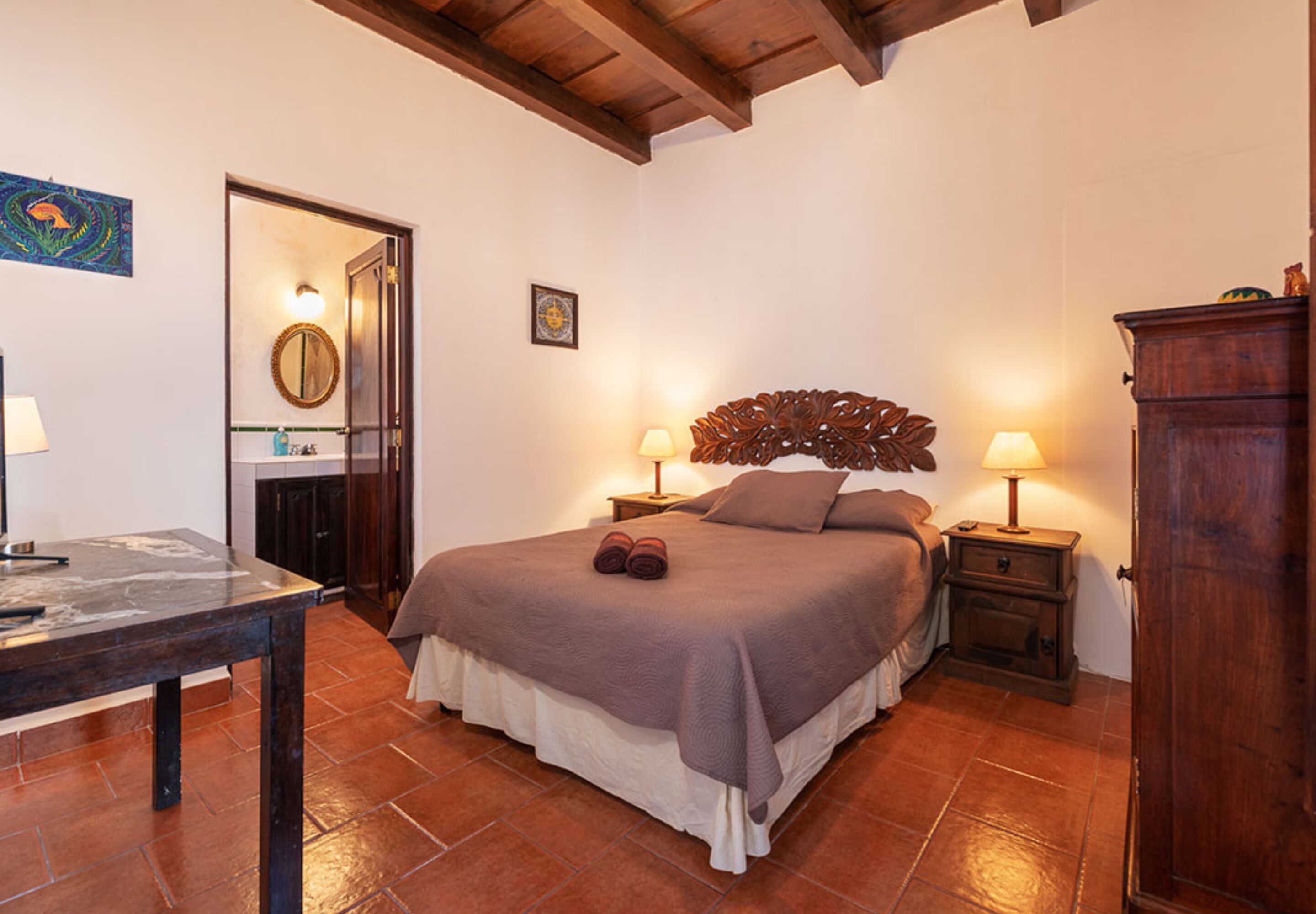 Classic Apartment | 1 bedroom, individually decorated, individually furnished, desk