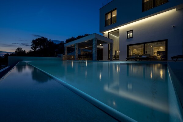An infinity pool, a heated pool