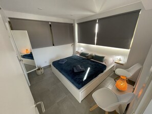 2 habitaciones, tabla de planchar con plancha y wifi gratis 