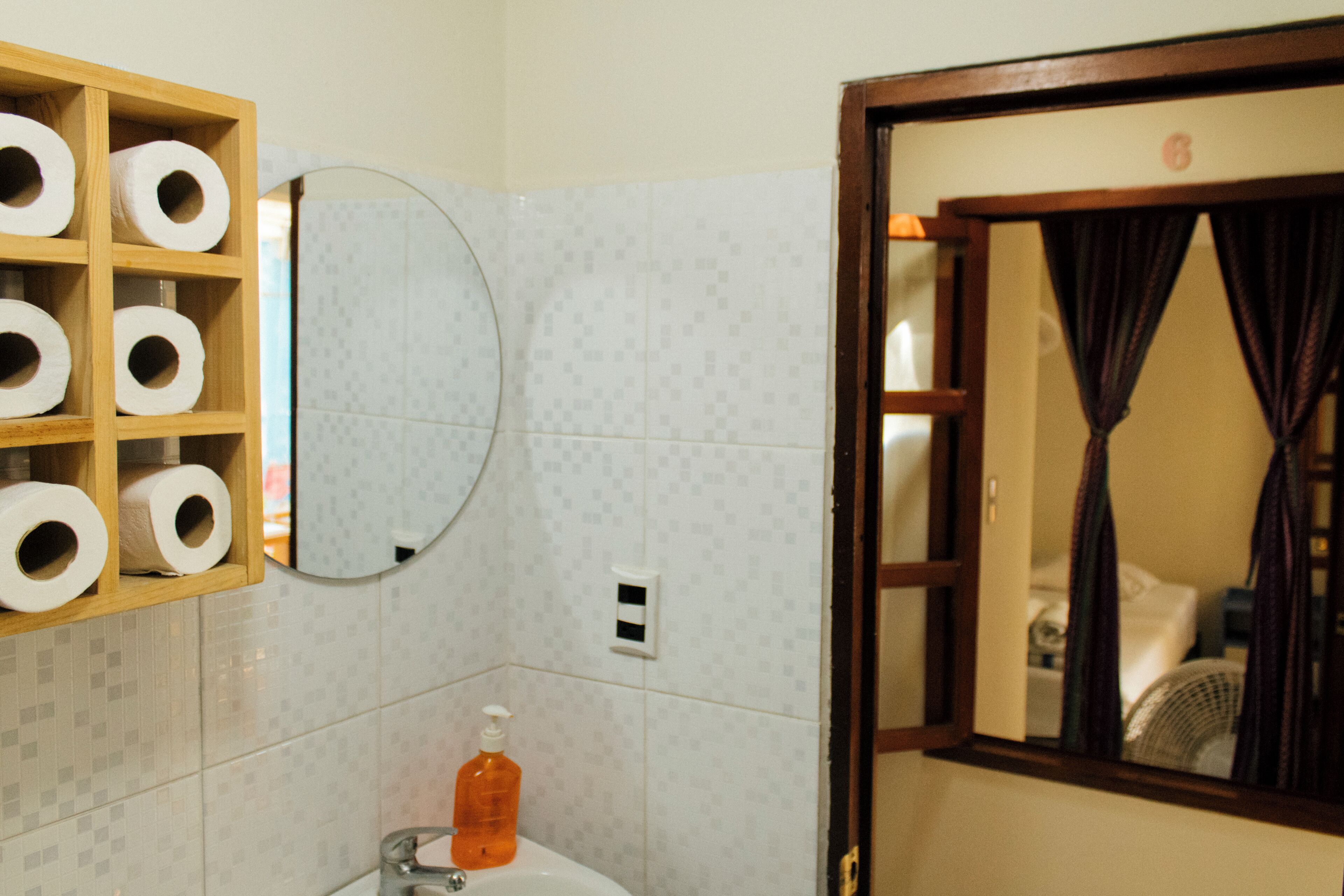 Salle de bain commune