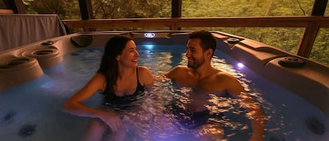 Bain à remous extérieur