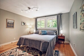 3 chambres, bureau, fer et planche à repasser, Wi-Fi gratuit