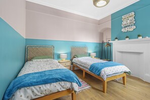 Spa - A Lovely, Luxury flat close to attractions and beach (Seaford)