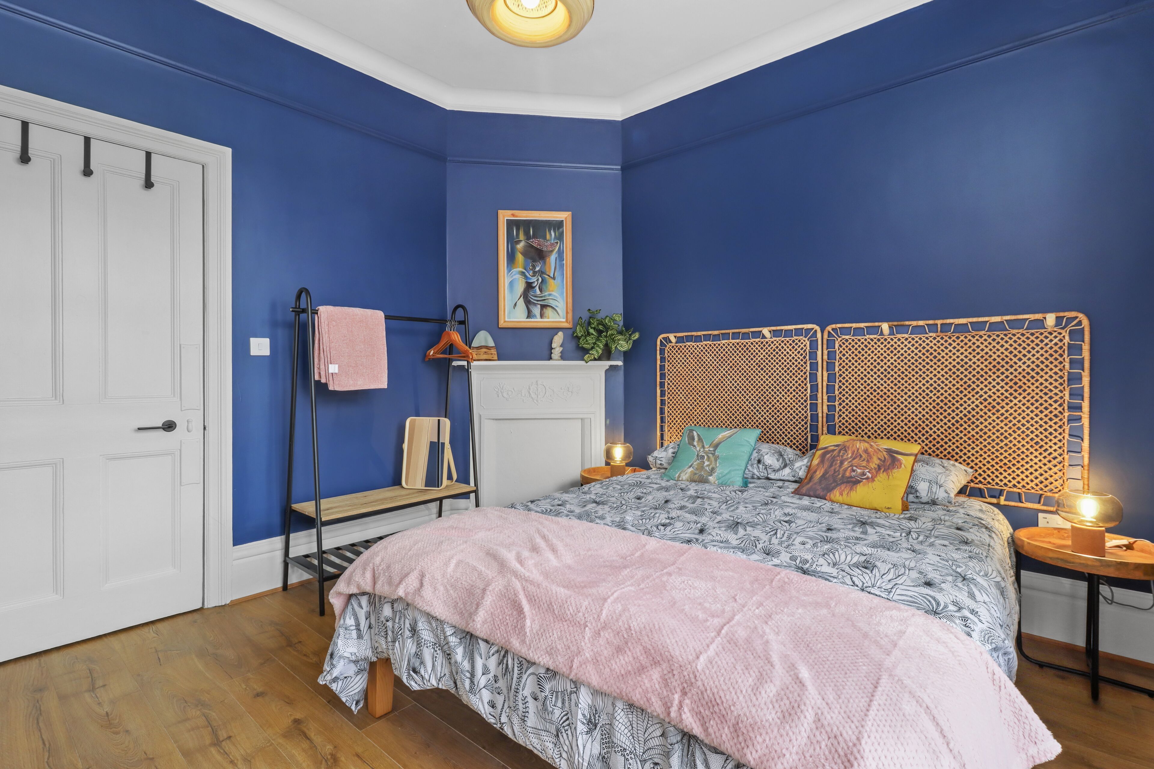 2 bedrooms, desk, iron/ironing board, travel cot