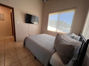 1 chambre, Wi-Fi gratuit, draps fournis