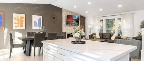 تناول الطعام