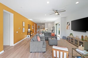 Smart TV - Signature View! Gorgeous BRAND NEW Home (Misters!) (La Quinta)