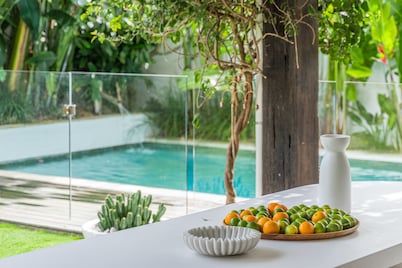 SOL VILLA - Luxury Retreat