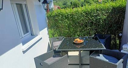 Quiet family home close to the beach