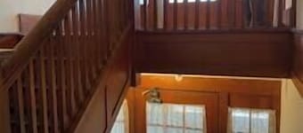 Historic Downtown Flat, No. 4