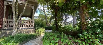 Family Farm Estate: Private Outdoor Paradise with Two Houses, Pond, & Golf Range