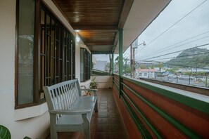 Apartemen Standar, 2 kamar tidur | Teras/patio