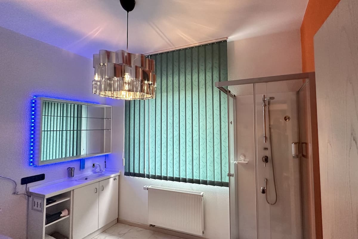 Classic Single Room, 1 Katil Bujang (Single), Non Smoking, Garden View | Dihias secara berasingan, dilengkapkan perabot secara berasingan