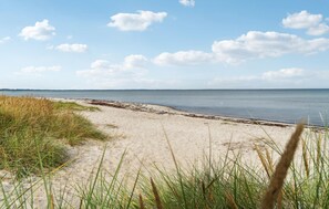 Tæt på stranden