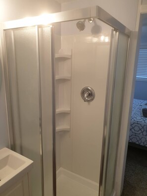 Bruser, håndklæder, Toiletpapir