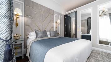 Deluxe Double Room | Premium bedding, memory-foam beds, free minibar, in-room safe