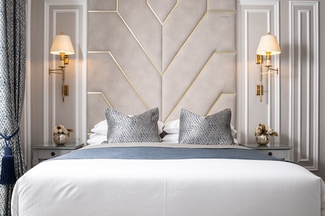 Deluxe Double Room | Premium bedding, memory foam beds, free minibar, in-room safe