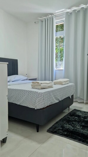 2 chambres, Wi-Fi gratuit, draps fournis