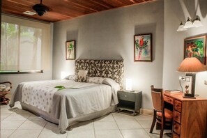 18 chambres, Wi-Fi, draps fournis