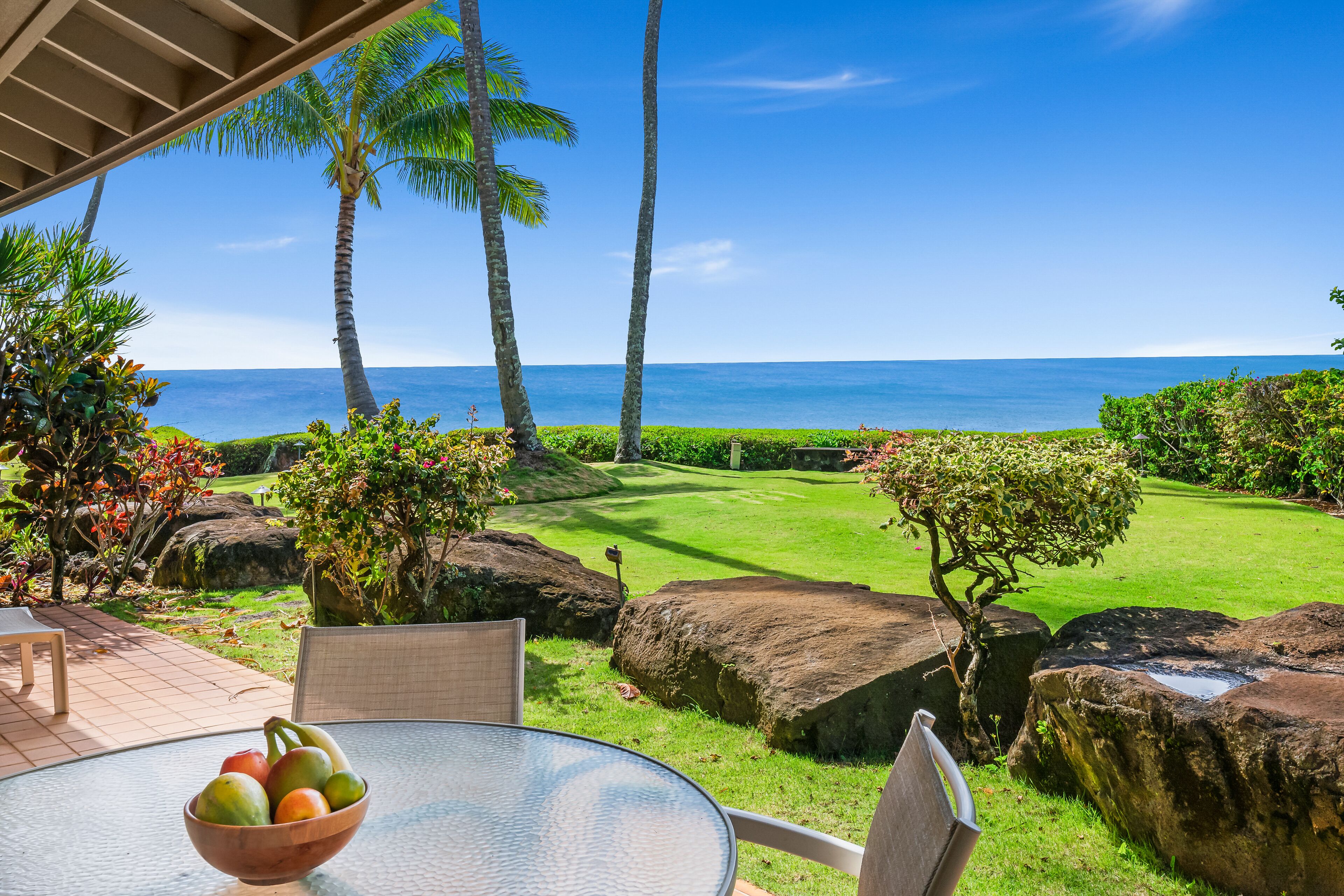 2BR Ocean View Condo at Whaler's Cove