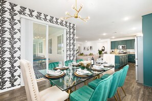 Dining - Luxe Retreat-5BR + Casita, Pool w/ Slide, Spa, Fire Pit, Ping Pong & Family Fun (Indio)