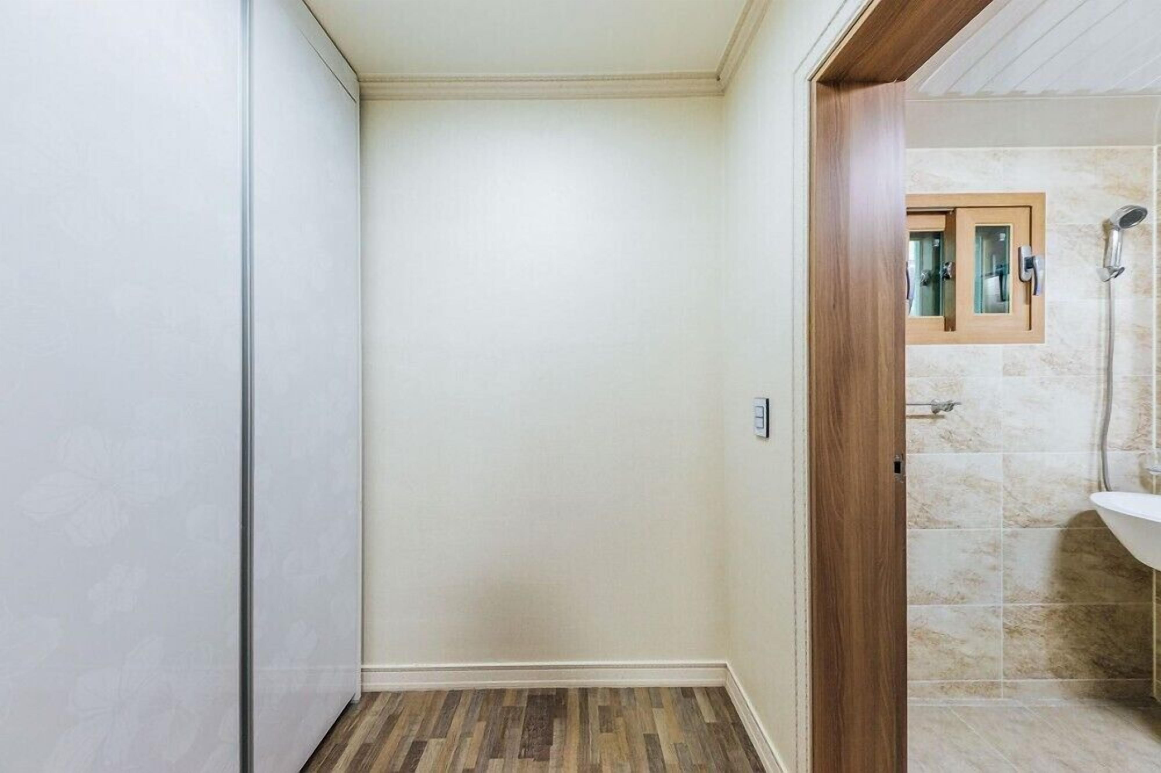 Room (Moolmangchoi (Private))