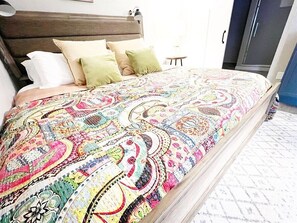 1 bedroom, iron/ironing board, travel cot, free WiFi