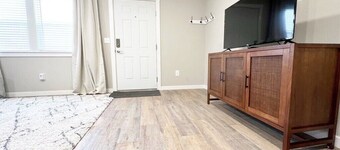 Johnny Cash "The Rambler" Suite  on Main