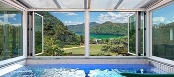 ello-el kids Pool Villa Pension