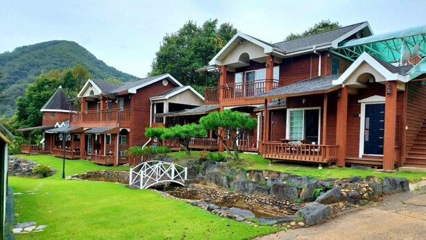 Exterior - Chuncheon Palace Pension (Chuncheon)
