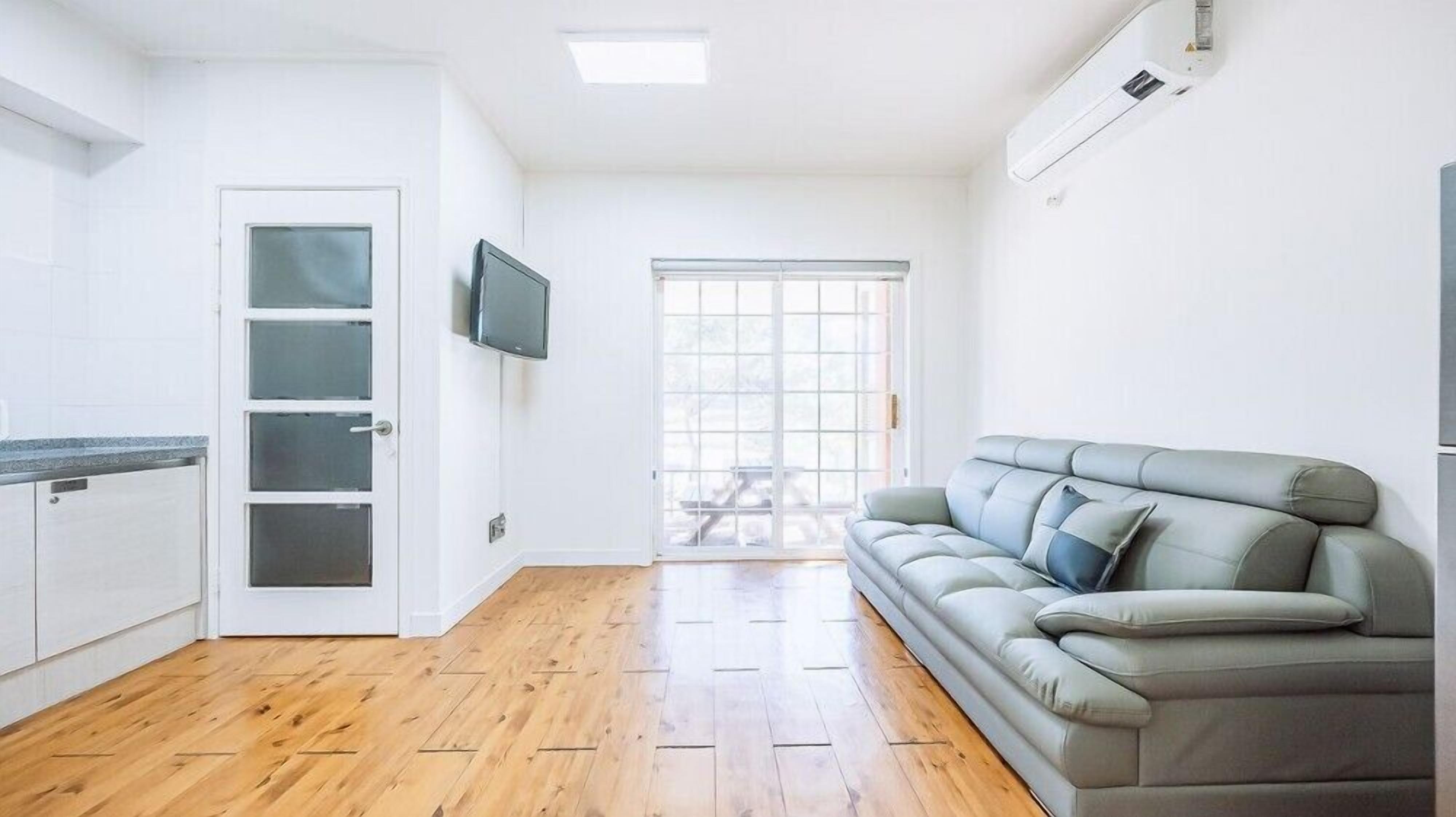Room (Massimo2)