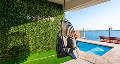 Luxury Waterfront Rockport Villa with private pool and fishing dock